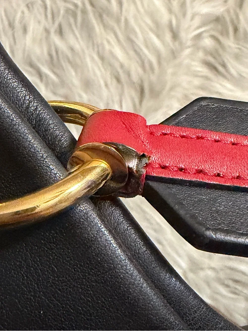 Louis Vuitton Tuileries Hobo Handbag